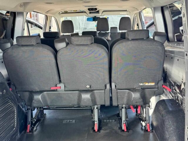 Серый Форд Турнео Коннект, объемом двигателя 2.2 л и пробегом 414 тыс. км за 13500 $, фото 6 на Automoto.ua