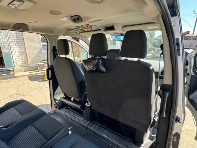 Серый Форд Турнео Коннект, объемом двигателя 2.2 л и пробегом 414 тыс. км за 13500 $, фото 7 на Automoto.ua