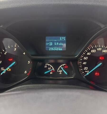 Серый Форд Турнео Коннект, объемом двигателя 1.5 л и пробегом 225 тыс. км за 16800 $, фото 15 на Automoto.ua