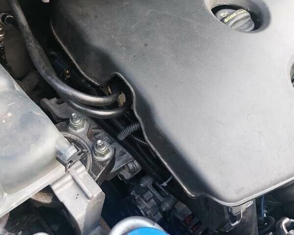 Серый Форд Турнео Коннект, объемом двигателя 1.56 л и пробегом 275 тыс. км за 10500 $, фото 12 на Automoto.ua