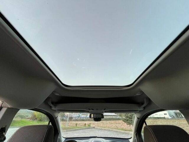 Серый Форд Турнео Коннект, объемом двигателя 1.5 л и пробегом 145 тыс. км за 9500 $, фото 11 на Automoto.ua