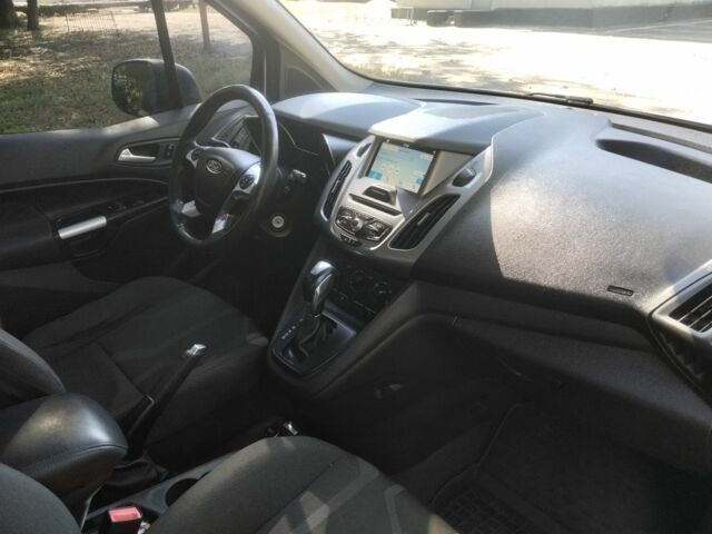 Серый Форд Турнео Коннект, объемом двигателя 2.5 л и пробегом 165 тыс. км за 11000 $, фото 10 на Automoto.ua