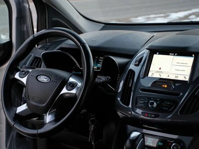 Серый Форд Турнео Коннект, объемом двигателя 1.5 л и пробегом 157 тыс. км за 8700 $, фото 21 на Automoto.ua