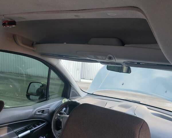 Серый Форд Турнео Коннект, объемом двигателя 1.56 л и пробегом 275 тыс. км за 10500 $, фото 24 на Automoto.ua