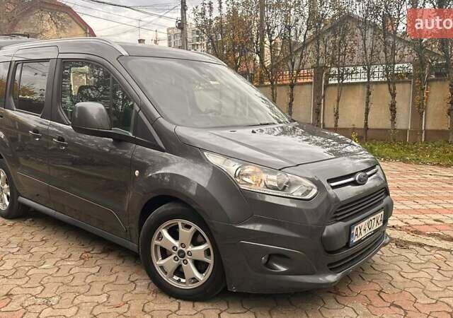 Серый Форд Турнео Коннект, объемом двигателя 1.5 л и пробегом 225 тыс. км за 16800 $, фото 9 на Automoto.ua