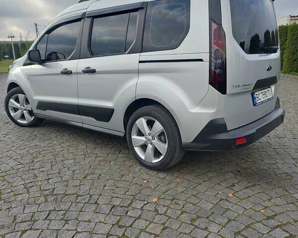 Серый Форд Турнео Коннект, объемом двигателя 1.5 л и пробегом 236 тыс. км за 20500 $, фото 23 на Automoto.ua