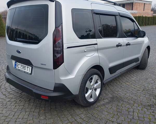 Серый Форд Турнео Коннект, объемом двигателя 1.5 л и пробегом 236 тыс. км за 20500 $, фото 25 на Automoto.ua