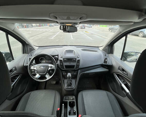 Серый Форд Турнео Коннект, объемом двигателя 1.5 л и пробегом 288 тыс. км за 15500 $, фото 11 на Automoto.ua