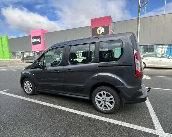 Серый Форд Турнео Коннект, объемом двигателя 1.5 л и пробегом 288 тыс. км за 15500 $, фото 8 на Automoto.ua