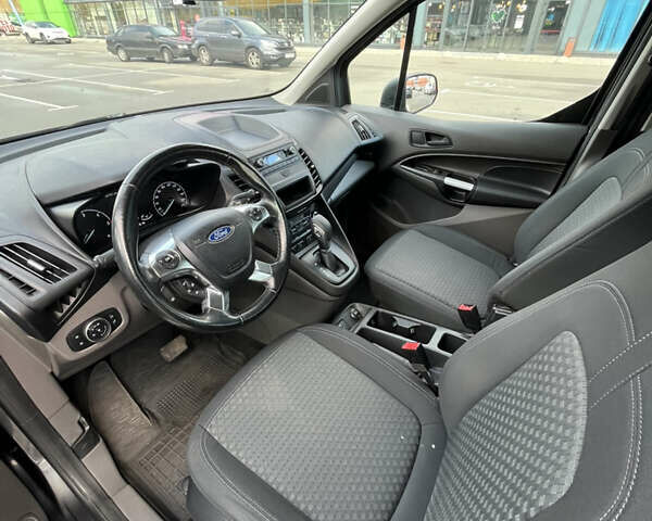 Серый Форд Турнео Коннект, объемом двигателя 1.5 л и пробегом 288 тыс. км за 15500 $, фото 10 на Automoto.ua