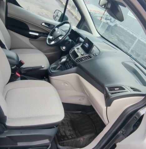 Форд Турнео Коннект 2020 в Черновцах на Automoto.ua Серый Форд Турнео Коннект, объемом двигателя 2 л и пробегом 34 тыс. км за 15700 $, фото 9 на Automoto.ua