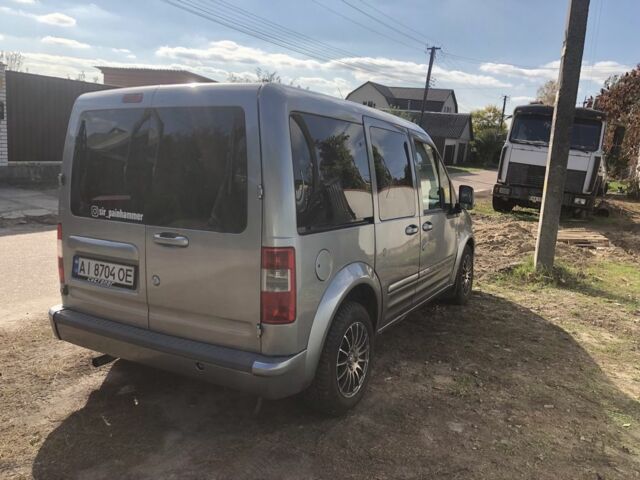 Серый Форд Турнео Коннект, объемом двигателя 1.8 л и пробегом 270 тыс. км за 3000 $, фото 6 на Automoto.ua