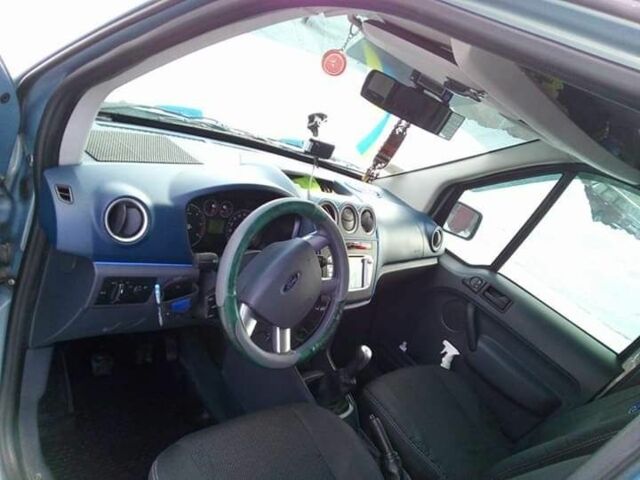 Серый Форд Турнео Коннект, объемом двигателя 1.8 л и пробегом 1 тыс. км за 7000 $, фото 6 на Automoto.ua