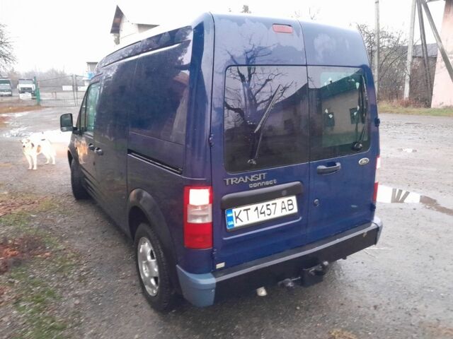 Синий Форд Турнео Коннект, объемом двигателя 1.8 л и пробегом 350 тыс. км за 4200 $, фото 3 на Automoto.ua