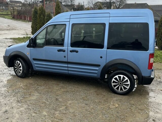 Синий Форд Турнео Коннект, объемом двигателя 1.8 л и пробегом 348 тыс. км за 4200 $, фото 4 на Automoto.ua