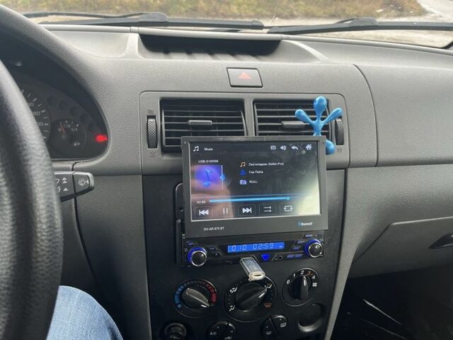 Синий Форд Турнео Коннект, объемом двигателя 1.8 л и пробегом 348 тыс. км за 4200 $, фото 13 на Automoto.ua