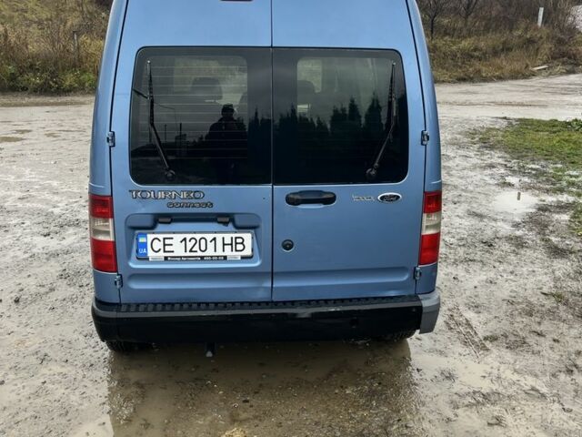 Синий Форд Турнео Коннект, объемом двигателя 1.8 л и пробегом 348 тыс. км за 4200 $, фото 5 на Automoto.ua