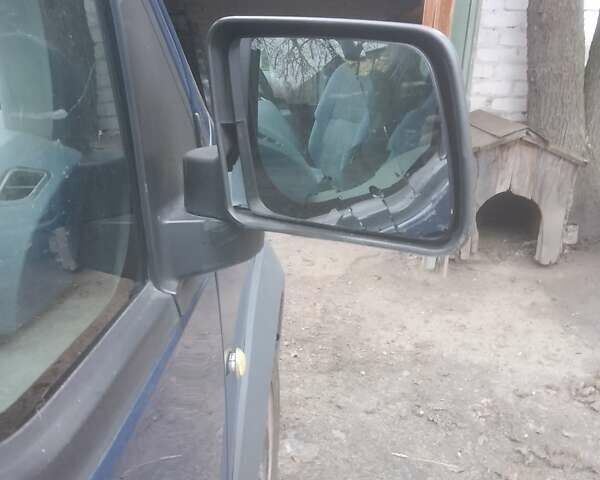 Синий Форд Турнео Коннект, объемом двигателя 1.75 л и пробегом 170 тыс. км за 7000 $, фото 9 на Automoto.ua