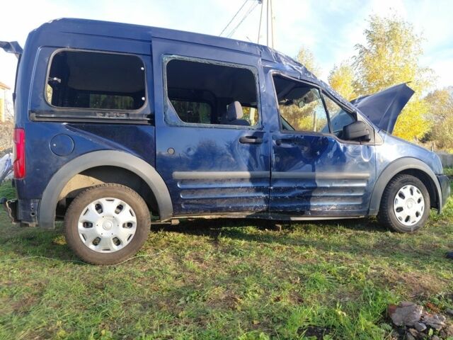 Синий Форд Турнео Коннект, объемом двигателя 2 л и пробегом 500 тыс. км за 1800 $, фото 2 на Automoto.ua