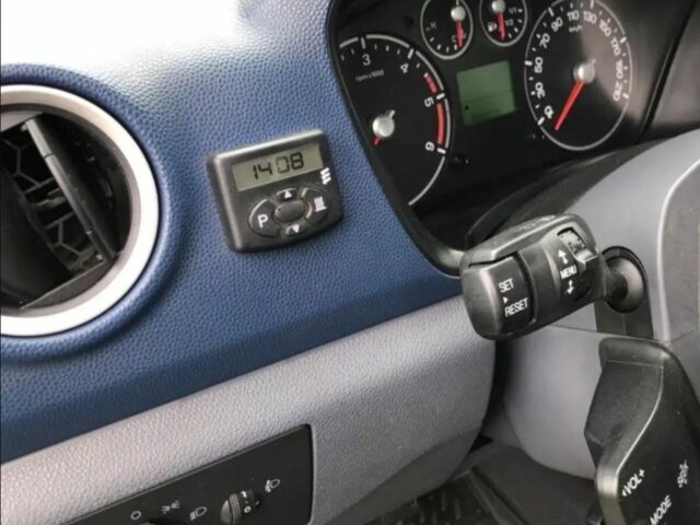 Форд Турнео Коннект 2011 в Киеве на Automoto.ua Синий Форд Турнео Коннект, объемом двигателя 1.8 л и пробегом 280 тыс. км за 3600 $, фото 11 на Automoto.ua