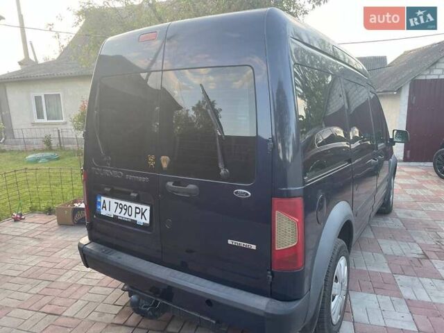 Синий Форд Турнео Коннект, объемом двигателя 1.76 л и пробегом 270 тыс. км за 7100 $, фото 5 на Automoto.ua