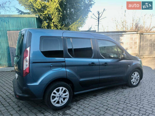 Синий Форд Турнео Коннект, объемом двигателя 1.56 л и пробегом 83 тыс. км за 16900 $, фото 1 на Automoto.ua