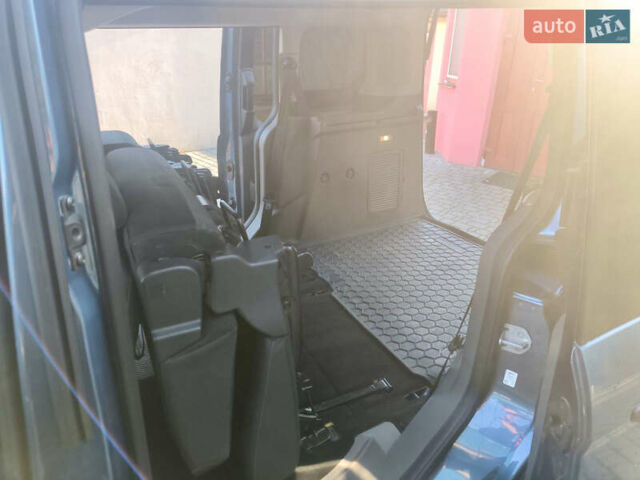 Синий Форд Турнео Коннект, объемом двигателя 1.56 л и пробегом 83 тыс. км за 16900 $, фото 15 на Automoto.ua