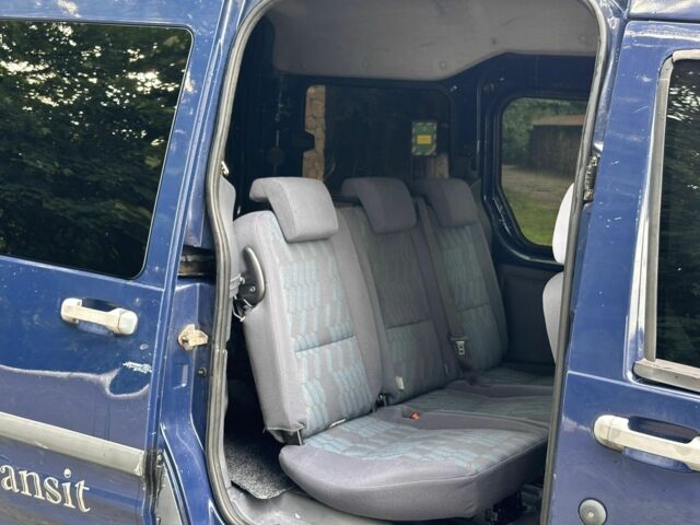 Синий Форд Турнео Коннект, объемом двигателя 1.8 л и пробегом 300 тыс. км за 4700 $, фото 10 на Automoto.ua