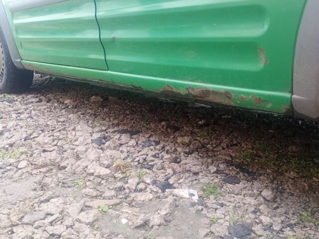 Зеленый Форд Турнео Коннект, объемом двигателя 1.8 л и пробегом 460 тыс. км за 3500 $, фото 7 на Automoto.ua