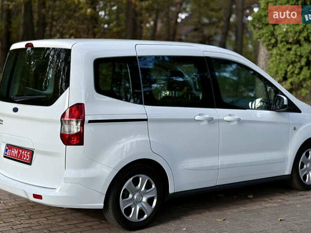 Форд Tourneo Courier 2017 в Луцке на Automoto.ua Белый Форд Tourneo Courier, объемом двигателя 1.5 л и пробегом 221 тыс. км за 9400 $, фото 4 на Automoto.ua