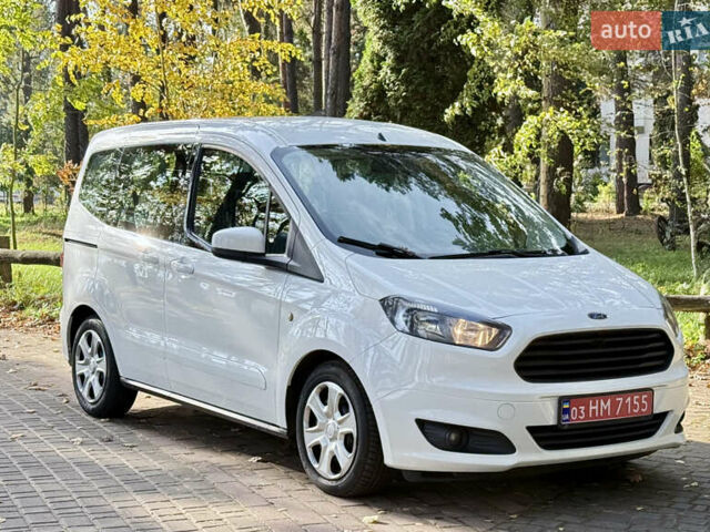 Форд Tourneo Courier 2017 в Луцке на Automoto.ua Белый Форд Tourneo Courier, объемом двигателя 1.5 л и пробегом 221 тыс. км за 9400 $, фото 1 на Automoto.ua