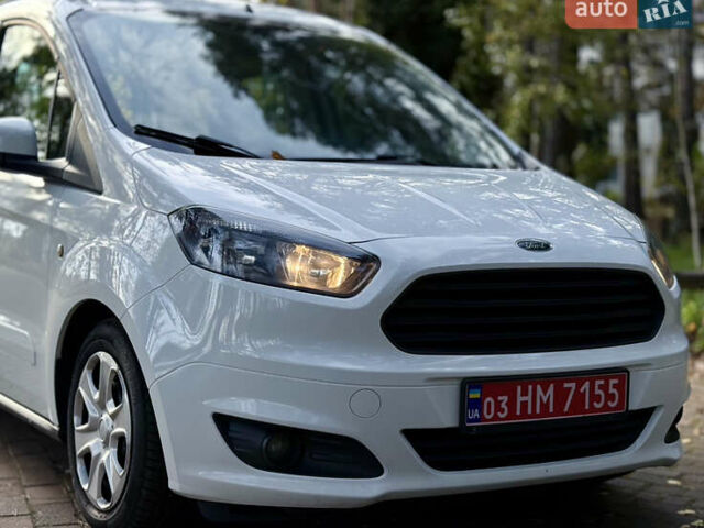 Форд Tourneo Courier 2017 в Луцке на Automoto.ua Белый Форд Tourneo Courier, объемом двигателя 1.5 л и пробегом 221 тыс. км за 9400 $, фото 11 на Automoto.ua