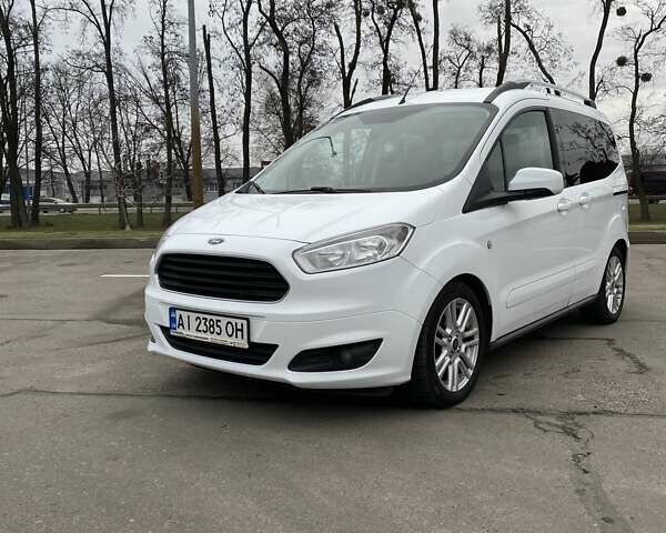 Білий Форд Tourneo Courier, об'ємом двигуна 1.6 л та пробігом 237 тис. км за 12500 $, фото 1 на Automoto.ua