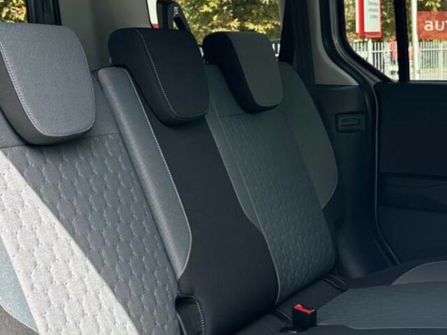 Форд Tourneo Courier, об'ємом двигуна 1 л та пробігом 0 тис. км за 30067 $, фото 18 на Automoto.ua