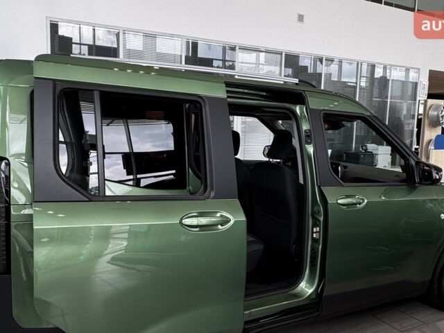 Форд Tourneo Courier 2025 в Киеве на Automoto.ua Форд Tourneo Courier, объемом двигателя 1 л и пробегом 0 тыс. км за 30026 $, фото 7 на Automoto.ua