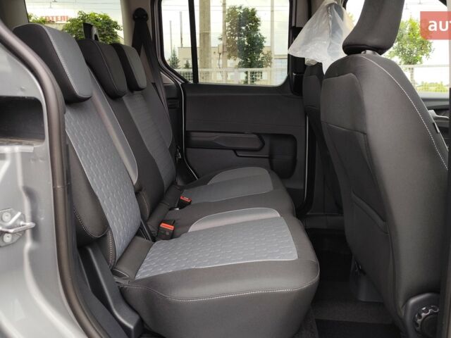 Форд Tourneo Courier, объемом двигателя 1 л и пробегом 0 тыс. км за 29394 $, фото 9 на Automoto.ua