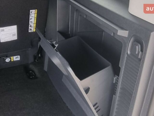 Форд Tourneo Courier, об'ємом двигуна 1 л та пробігом 0 тис. км за 28707 $, фото 14 на Automoto.ua