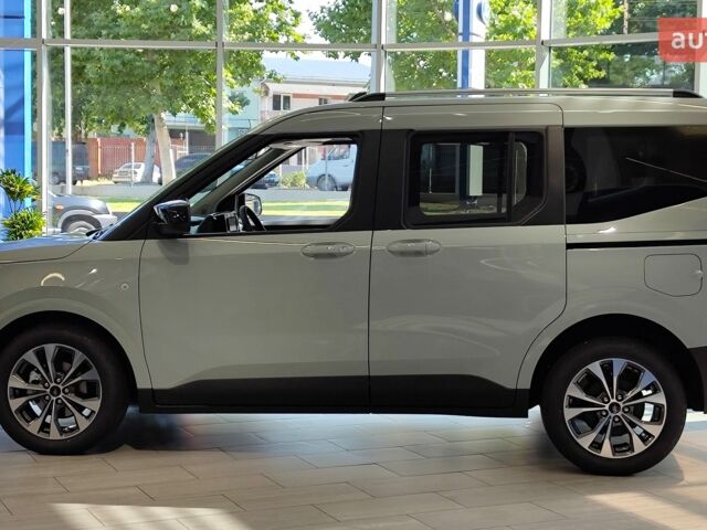 Форд Tourneo Courier, объемом двигателя 1 л и пробегом 0 тыс. км за 29147 $, фото 4 на Automoto.ua