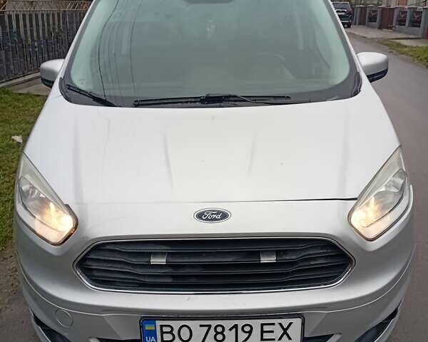 Серый Форд Tourneo Courier, объемом двигателя 1.56 л и пробегом 134 тыс. км за 7900 $, фото 1 на Automoto.ua