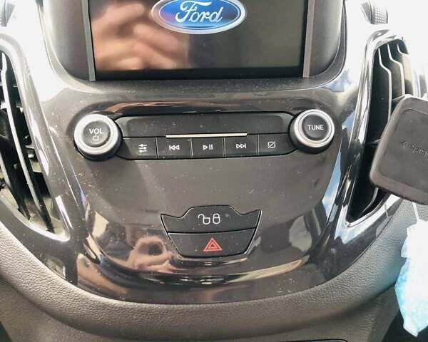 Синий Форд Tourneo Courier, объемом двигателя 1.5 л и пробегом 106 тыс. км за 15500 $, фото 19 на Automoto.ua