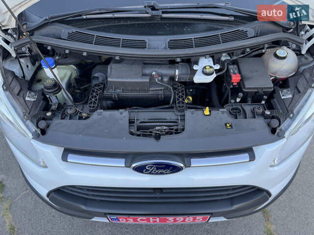 Белый Форд Турнео Кастом, объемом двигателя 2.2 л и пробегом 224 тыс. км за 16900 $, фото 53 на Automoto.ua