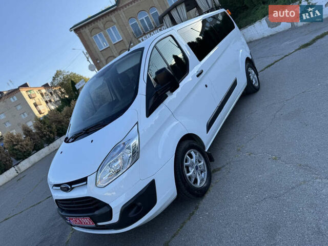 Белый Форд Турнео Кастом, объемом двигателя 2.2 л и пробегом 224 тыс. км за 16900 $, фото 8 на Automoto.ua