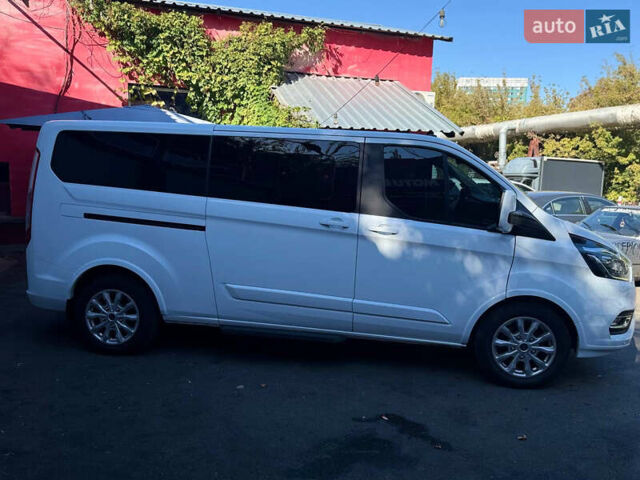 Білий Форд Турнео Кастом, об'ємом двигуна 2 л та пробігом 144 тис. км за 34500 $, фото 2 на Automoto.ua