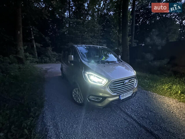 Бежевий Форд Турнео Кастом, об'ємом двигуна 2 л та пробігом 79 тис. км за 37000 $, фото 40 на Automoto.ua