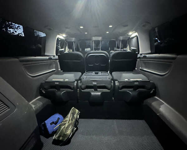 Бежевий Форд Турнео Кастом, об'ємом двигуна 2 л та пробігом 79 тис. км за 37000 $, фото 36 на Automoto.ua