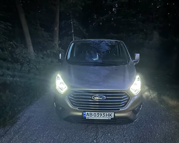 Бежевий Форд Турнео Кастом, об'ємом двигуна 2 л та пробігом 79 тис. км за 37000 $, фото 43 на Automoto.ua