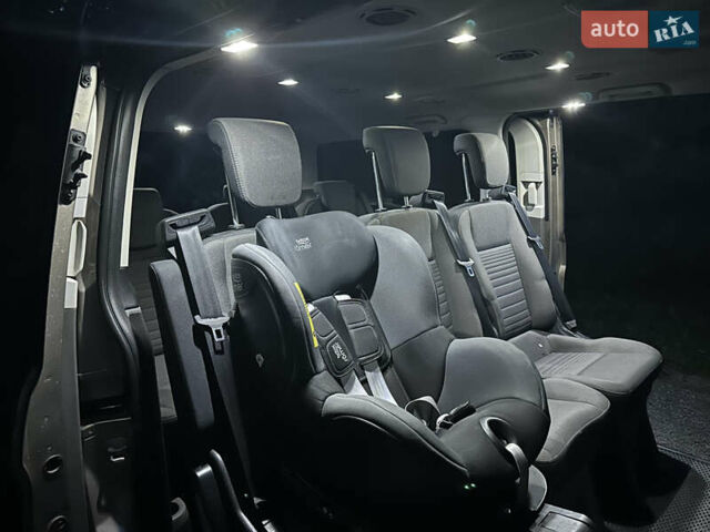 Бежевий Форд Турнео Кастом, об'ємом двигуна 2 л та пробігом 79 тис. км за 37000 $, фото 31 на Automoto.ua