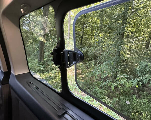 Бежевий Форд Турнео Кастом, об'ємом двигуна 2 л та пробігом 79 тис. км за 37000 $, фото 17 на Automoto.ua