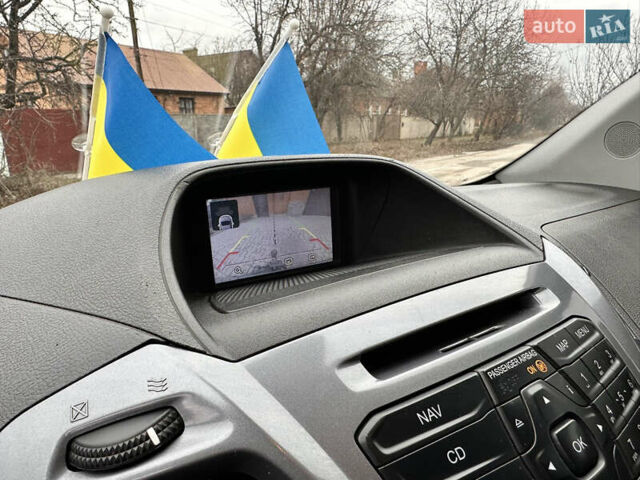 Черный Форд Турнео Кастом, объемом двигателя 2 л и пробегом 242 тыс. км за 18500 $, фото 4 на Automoto.ua