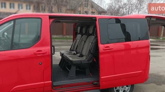 Червоний Форд Турнео Кастом, об'ємом двигуна 2.2 л та пробігом 106 тис. км за 22500 $, фото 5 на Automoto.ua